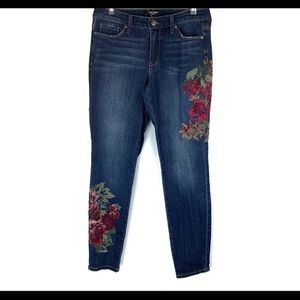 Nine West Embroidered Gramercy Ankle Skinny Jeans Size 4